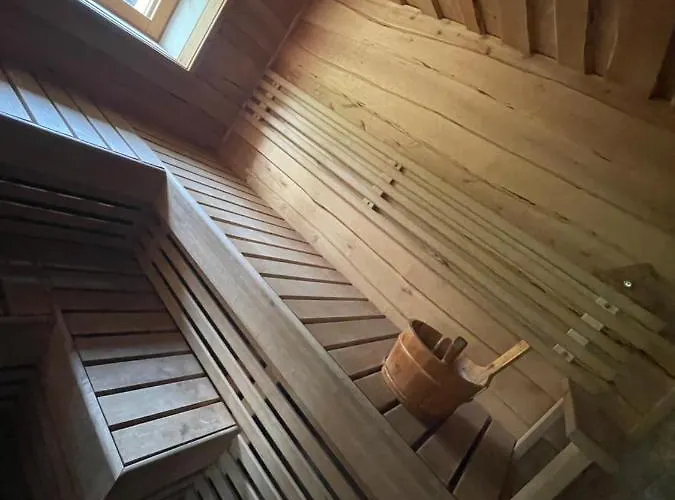 Angerja Dom wakacyjny *